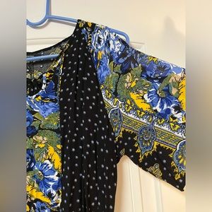 Reborn cold shoulder top